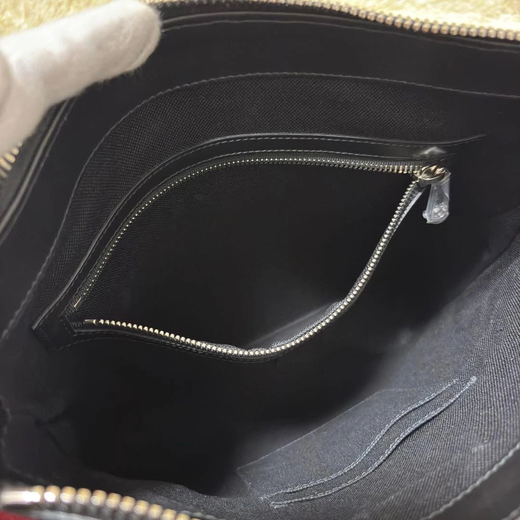 Gucci GG Supreme Sherry Line Shoulder Bag Black | Authentic Men's Bag